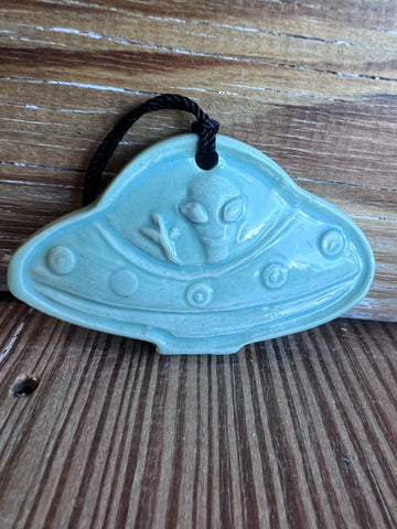 Friendly Alien